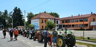 Traktorijada u Velikom Grđevcu ponovno okuplja ljubitelje oldtimer traktora