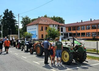 Traktorijada u Velikom Grđevcu ponovno okuplja ljubitelje oldtimer traktora