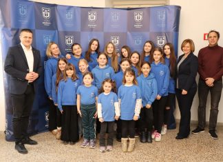 Križevačke mažoretkinje na prijemu kod gradonačelnika Katanovića