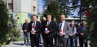 Uoči Dana grada Križevaca položeni vijenci i zapaljene svijeće