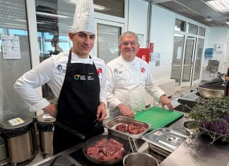 Maturant Lovro Huzjak osvojio drugo mjesto na Hrvatskom kuharskom kupu u Zaboku