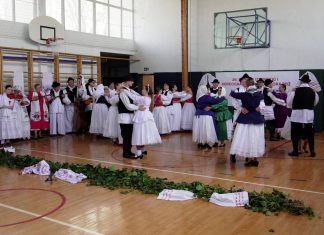 Smotra folklora u Novoj Rači: najbolji KUD „Bjelovar“, „Sloga“ Miklouš i tamburaši iz Nove Rače