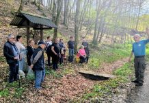 Umirovljenici iz Čazme Uskrsni ponedjeljak proveli u prirodi u Samarici
