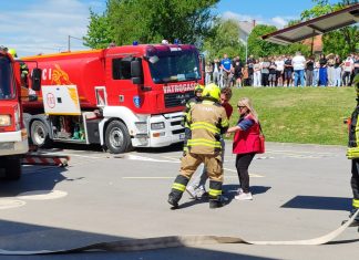 Pokazna vježba u čazmanskoj školi otkrila koliko je važna brza evakuacija u slučaju požara