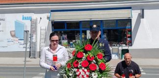 Uoči Dana državnosti Republike Hrvatske u Čazmi položeni vijenci i zapaljene svijeće