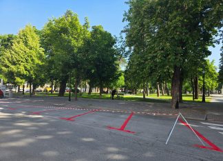 Iscrtane nove, crvene linije za nultu zonu parkiranja u samom srcu Bjelovara
