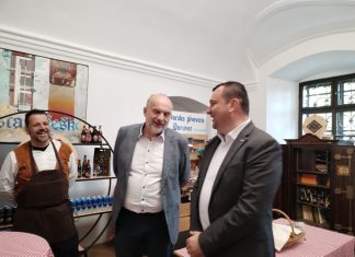 Dani piva u Daruvaru 9, i 10. srpnja: Za vrijeme manifestacije pivo se prodaje po cijeni od 1,50 eura
