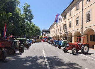 Oldtimer traktori privukli pažnju posjetitelja 30. Terezijane