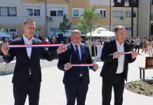 Dan branitelja obilježen u Garešnici: Otvoren obnovljeni Trg hrvatskih branitelja, odana počast poginulima i obilježena 35. obljetnica 1. satnije ZNG-a 91 Garešnica