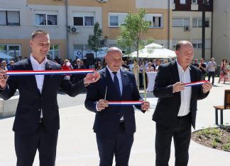 Dan branitelja obilježen u Garešnici: Otvoren obnovljeni Trg hrvatskih branitelja, odana počast poginulima i obilježena 35. obljetnica 1. satnije ZNG-a 91 Garešnica