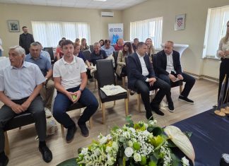 Početna konferencija projekta Višenamjenski centar Rovišće: U obnovu stare zgrade DVD-a ulaže se gotovo 1,1 milijun eura