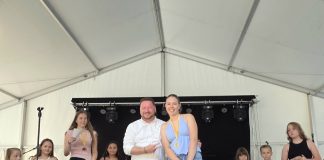 Sara Horvat pobjednica Dječjeg zlatnog mikrofona u Farkaševcu