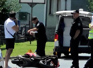 Motociklist ozlijeđen u prometnoj nesreći u Bjelovaru
