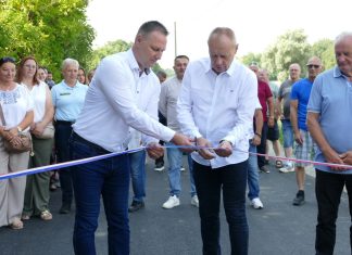 Otvorena obnovljena cesta u Kakincu: Nakon desetljeća makadama asfalt povezao selo s ostatkom općine