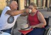 Ne može bez pomoći muža i potrebne su joj vježbe, no toplice ne može dobiti