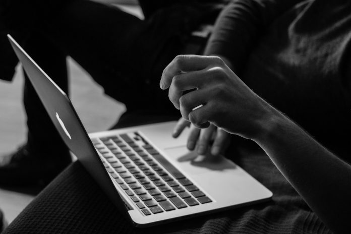 sergey-zolkin_uey8ati6d0-unsplash