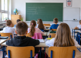 Grad Bjelovar sufinancira radne bilježnice: Roditeljima do 55 eura po učeniku, prijave otvorene do 22. rujna