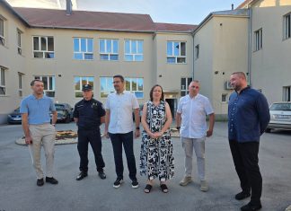 Sve je spremno za novu školsku godinu: knjige već čekaju učenike, a policija brine o sigurnosti u prometu