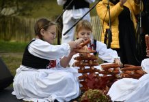 Velikogrđevačka komušana, zlatna tradicija koja okuplja generacije