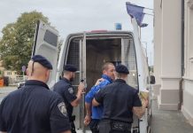 FOTO: Osumnjičeni za femicid u Slatini doveden u Bjelovar