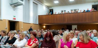 Puna dvorana i salve smijeha: „Udavače“ oduševile publiku u Velikom Grđevcu