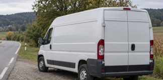 Policijska kontrola u Grabovnici: Prema neslužbenim informacijama, u kombiju bilo gotovo 40 migranata