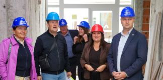 Marušić u Bereku: Cilj je da sve županijske škole u dvije godine prijeđu u jednu smjenu