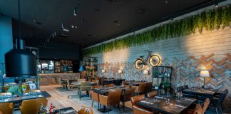 Batak stigao u Bjelovar: omiljeni BBQ specijaliteti od sada i u STOP SHOP centru ARTISTIC Studio Bjelovar