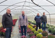 Brajdić obišao OPG Selak: Uz pomoć gradskih mjera multiflore za Bjelovarčane ostaju po pet eura