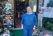 Ljubav i cvijeće: Helenin cvjetni raj osvaja Hercegovac