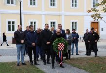 U Bjelovaru položeni vijenci u povodu Svih svetih i Dušnog dana