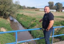 TOMAŠICA: Nekad bistri potok danas je mutni, smrdljivi kanal